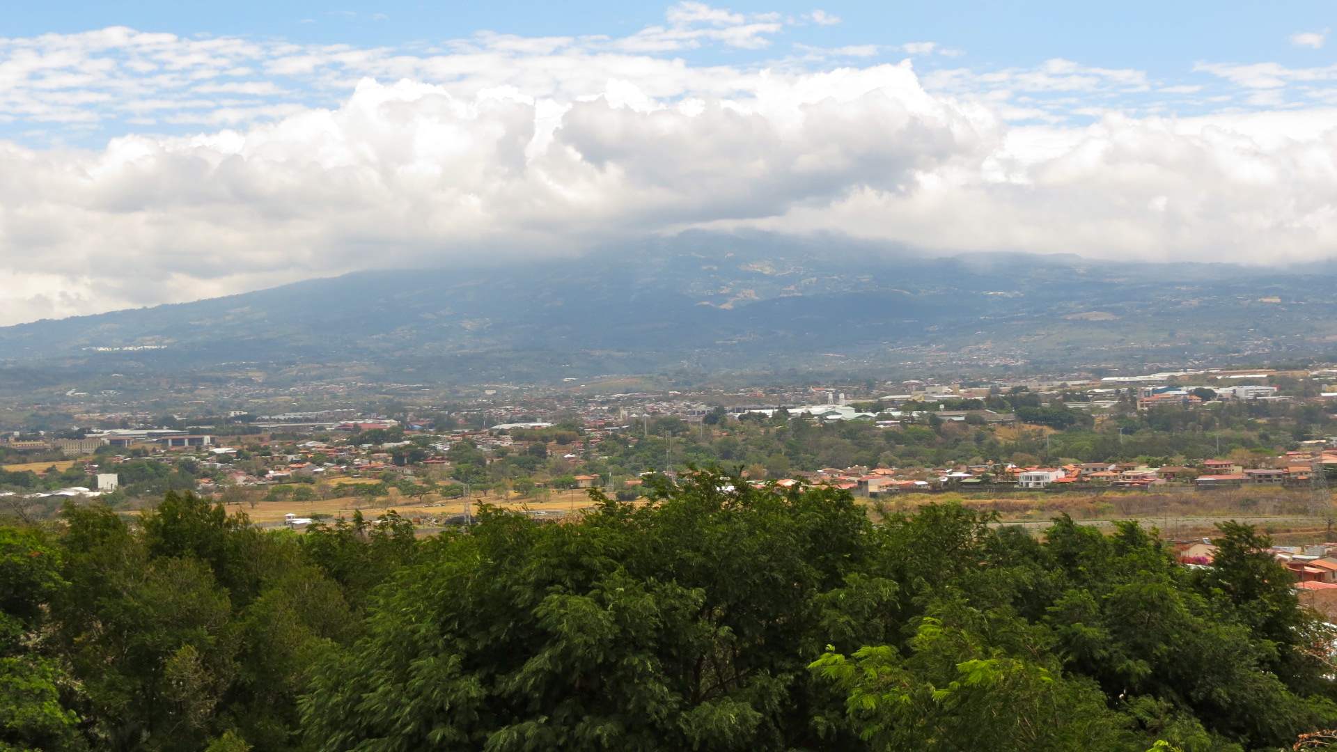 3 bed Condo For Sale in Escazu, San Jose - thumb 17