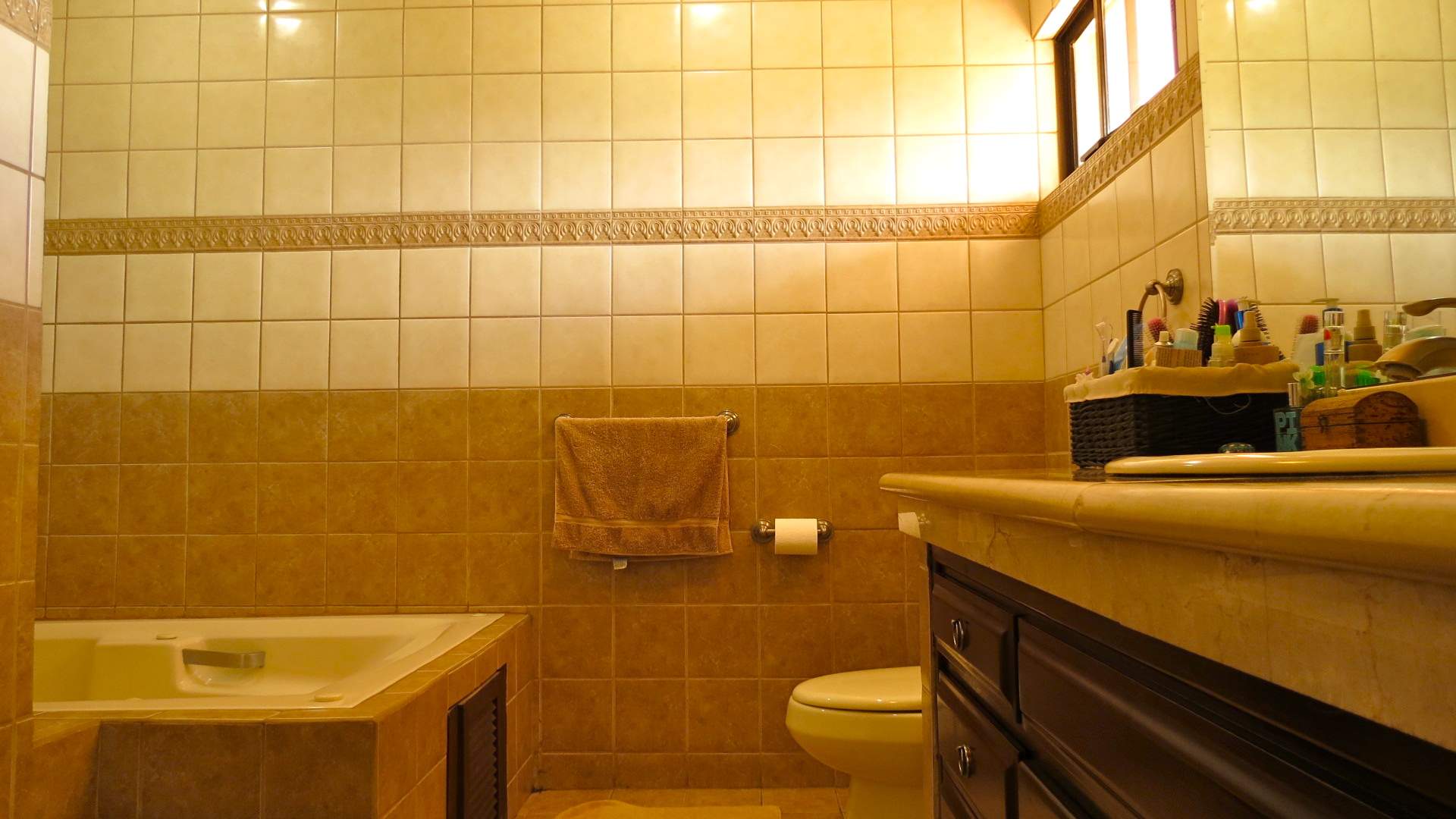 3 bed Condo For Sale in Escazu, San Jose - thumb 11