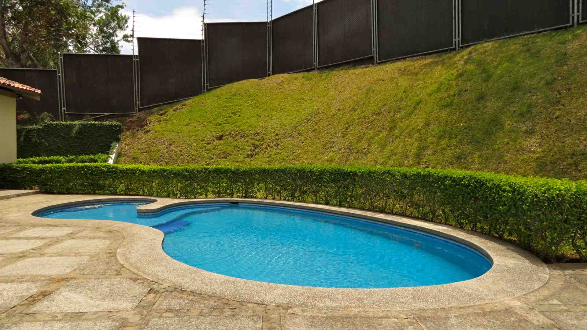 3 bed Condo For Sale in Escazu, San Jose - thumb 14