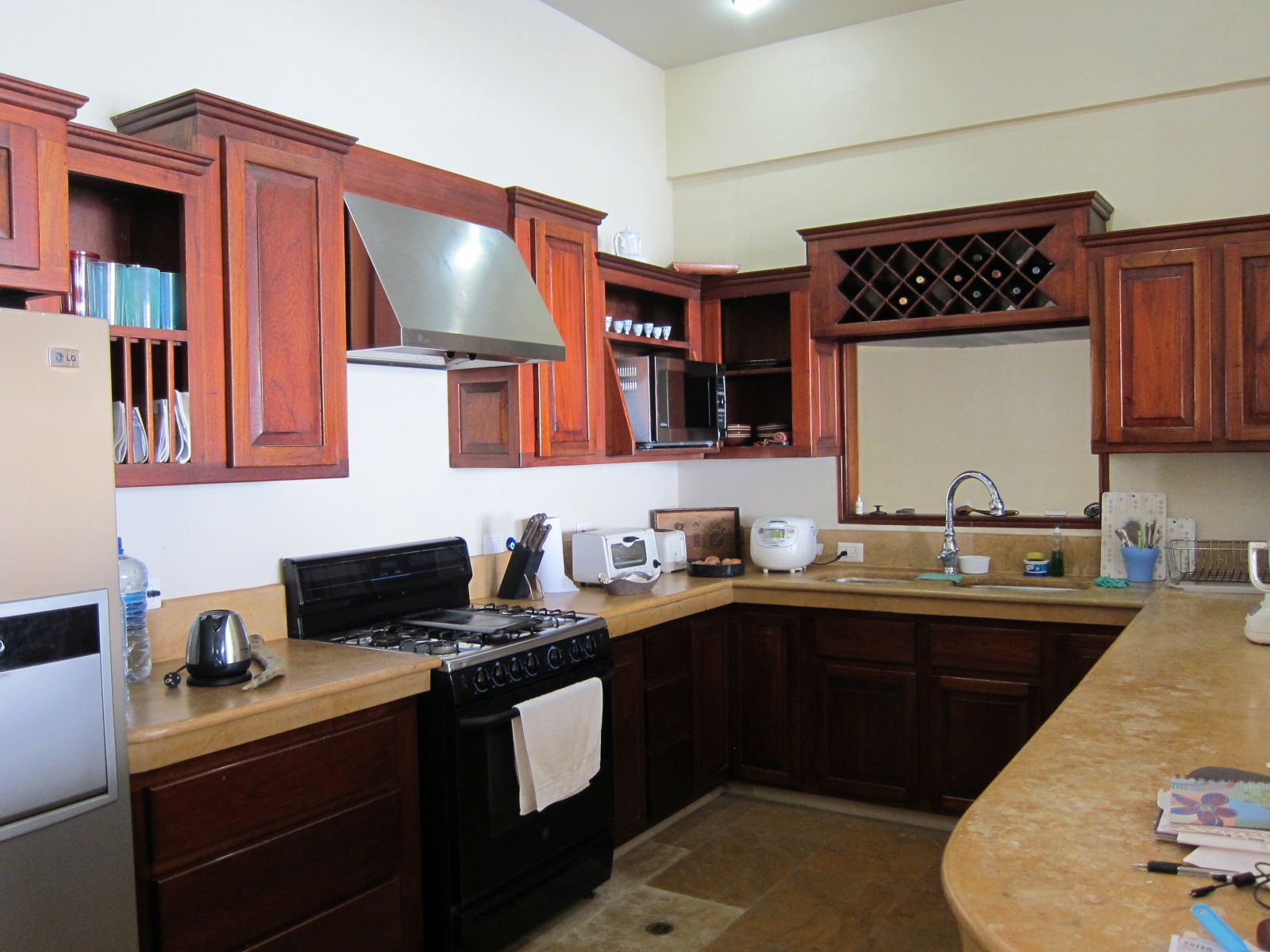 4 bed Single Family Homes For Sale in Dominical, Puntarenas - thumb 3
