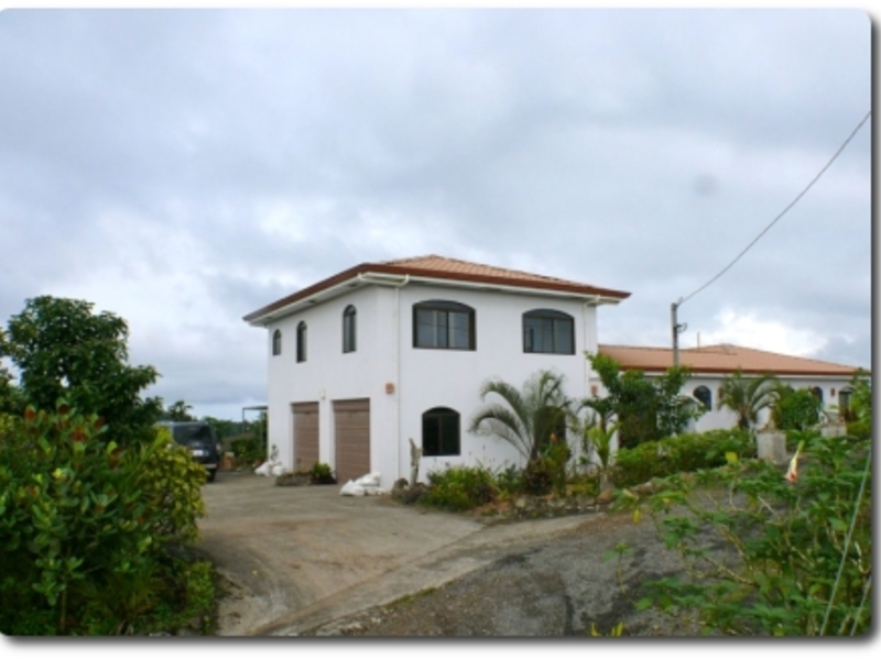 3 Bed Single Family Homes For Sale in Lake Arenal Costa Rica