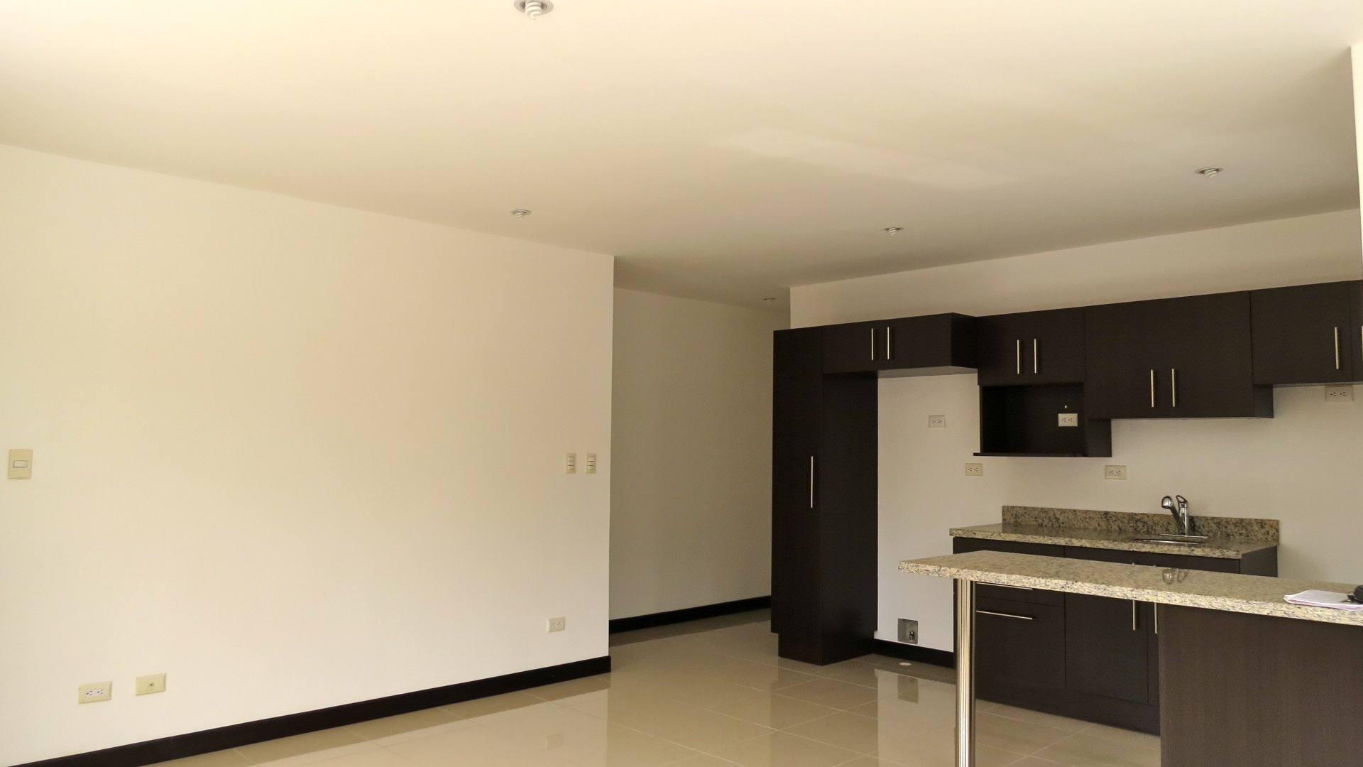 2 bed Apartment For Sale in Santa Ana, San Jose - thumb 2