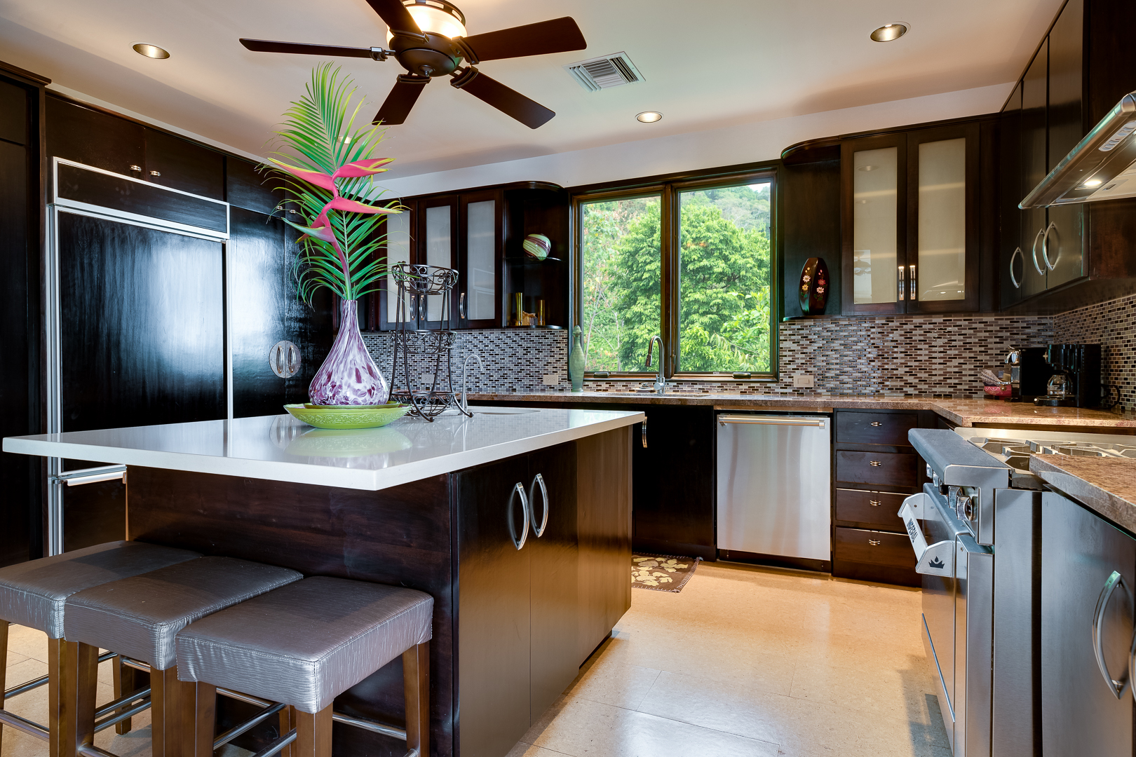 8 bed Single Family Homes For Sale in Dominical, Puntarenas - thumb 16