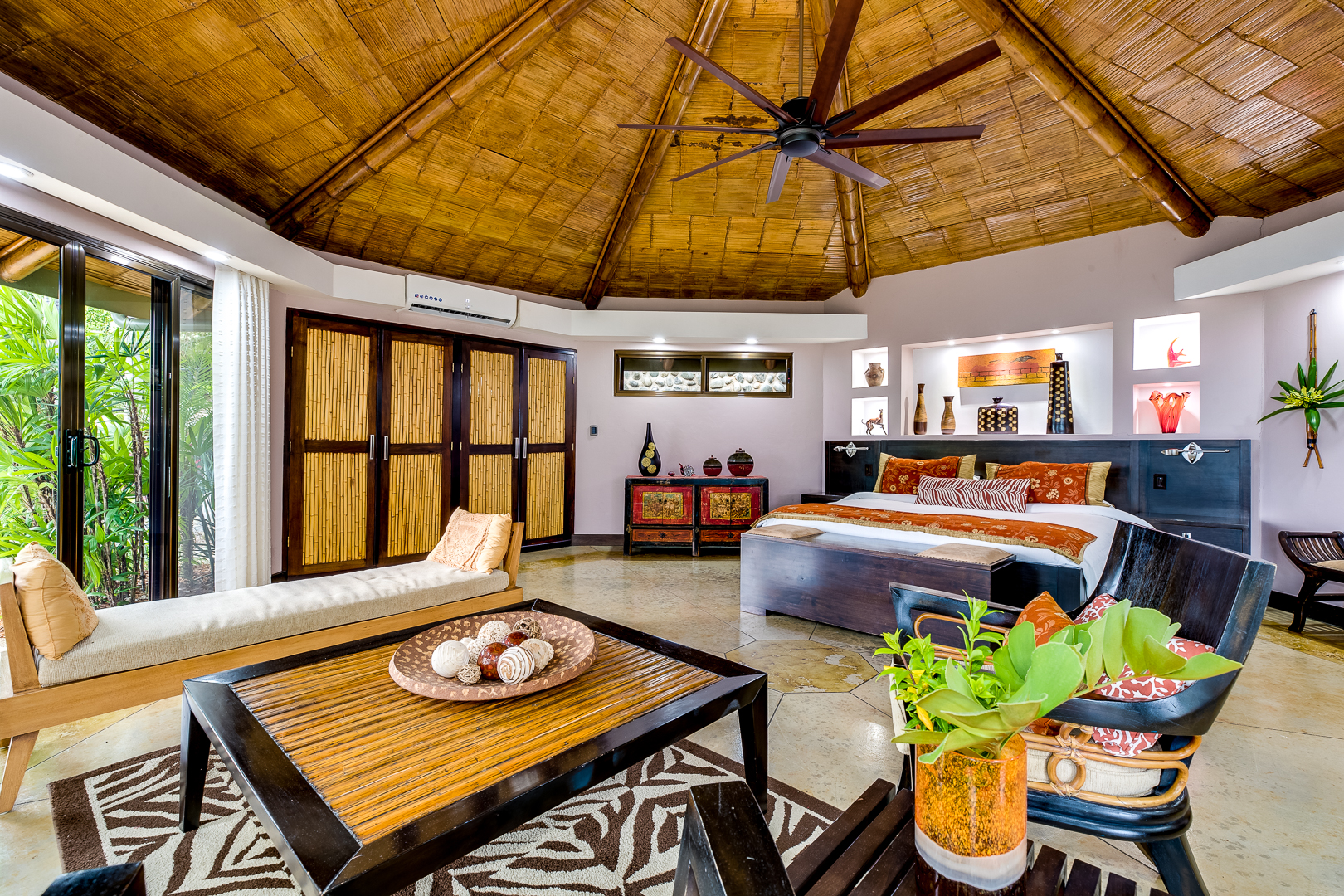 8 bed Single Family Homes For Sale in Dominical, Puntarenas - thumb 12