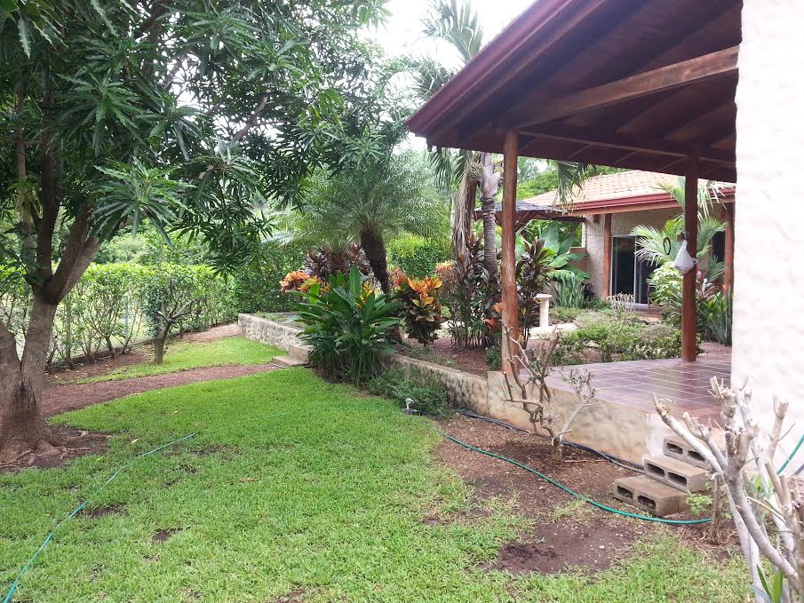 2 bed Single Family Homes For Sale in Playas Del Coco, Guanacaste - thumb 4
