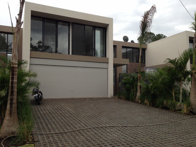 3 bed Single Family Homes For Sale in Santa Ana, San Jose - thumb 5