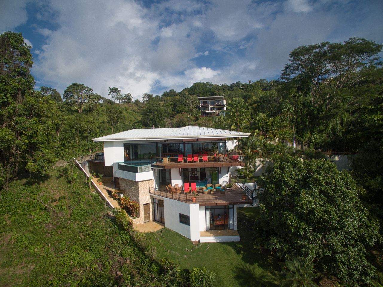 5 bed Single Family Homes For Sale in Manuel Antonio, Puntarenas - thumb 27
