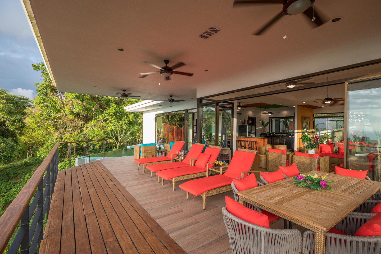 5 bed Single Family Homes For Sale in Manuel Antonio, Puntarenas - thumb 25
