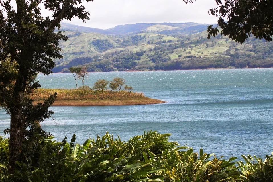 7 bed Single Family Homes For Sale in Lake Arenal, Guanacaste - thumb 1