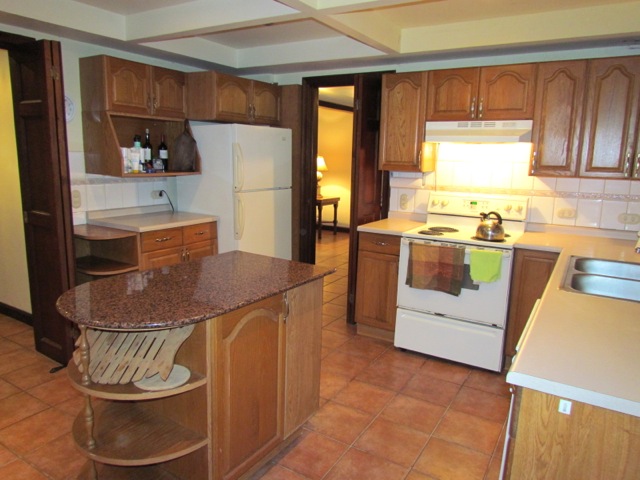 4 bed Single Family Homes For Sale in Escazu, San Jose - thumb 18