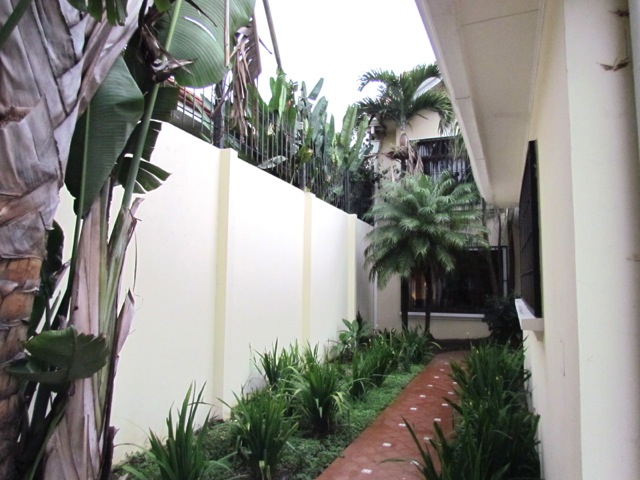 4 bed Single Family Homes For Sale in Escazu, San Jose - thumb 4