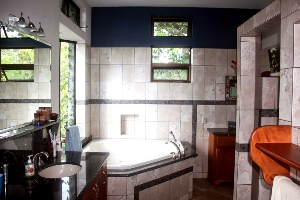 7 bed Hotel / Leisure For Sale in Lake Arenal, Guanacaste - thumb 19