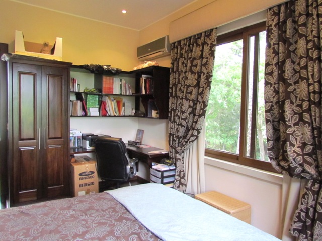 4 bed Single Family Homes For Sale in Santa Ana, San Jose - thumb 5