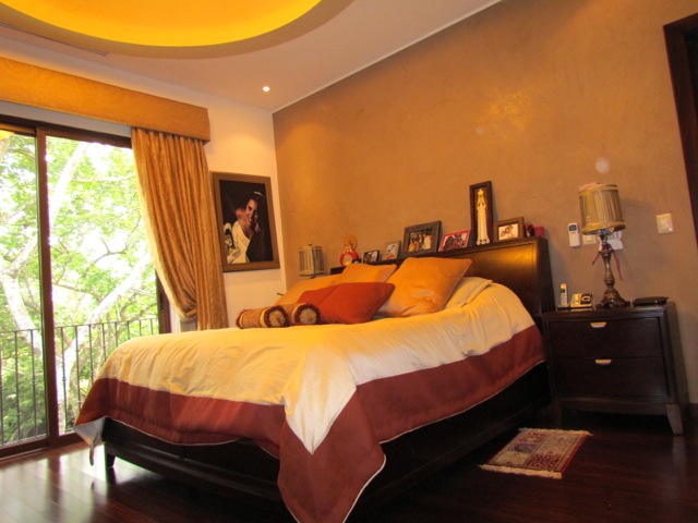 4 bed Single Family Homes For Sale in Santa Ana, San Jose - thumb 21