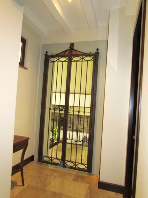 4 bed Single Family Homes For Sale in Santa Ana, San Jose - thumb 20