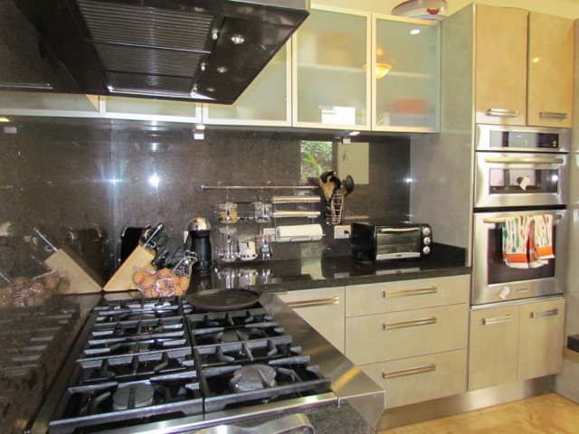 4 bed Single Family Homes For Sale in Santa Ana, San Jose - thumb 15