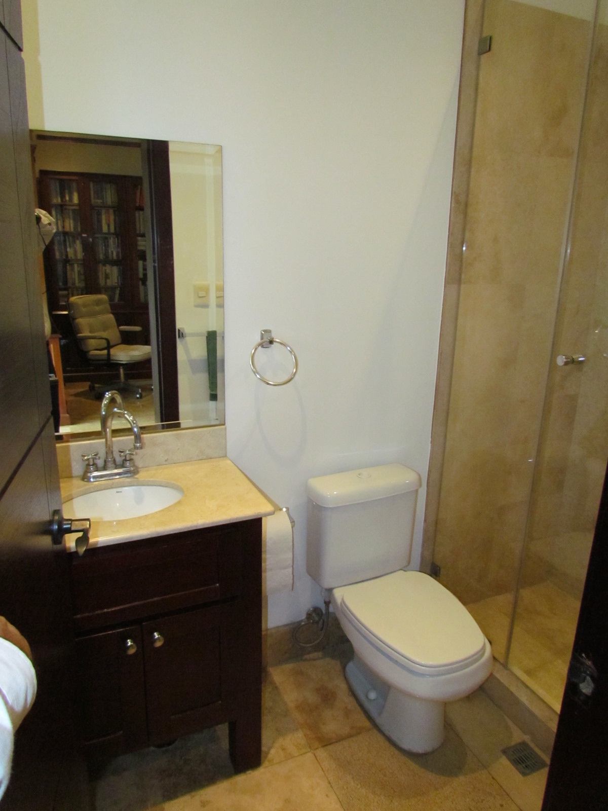 6 bed Single Family Homes For Sale in Santa Ana, San Jose - thumb 25