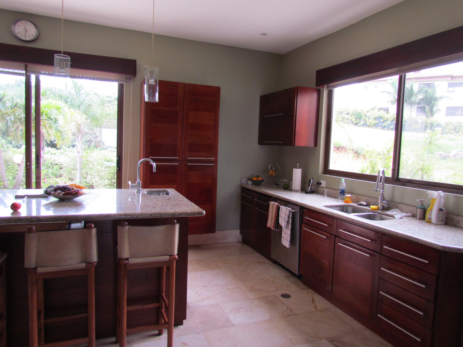 6 bed Single Family Homes For Sale in Santa Ana, San Jose - thumb 12