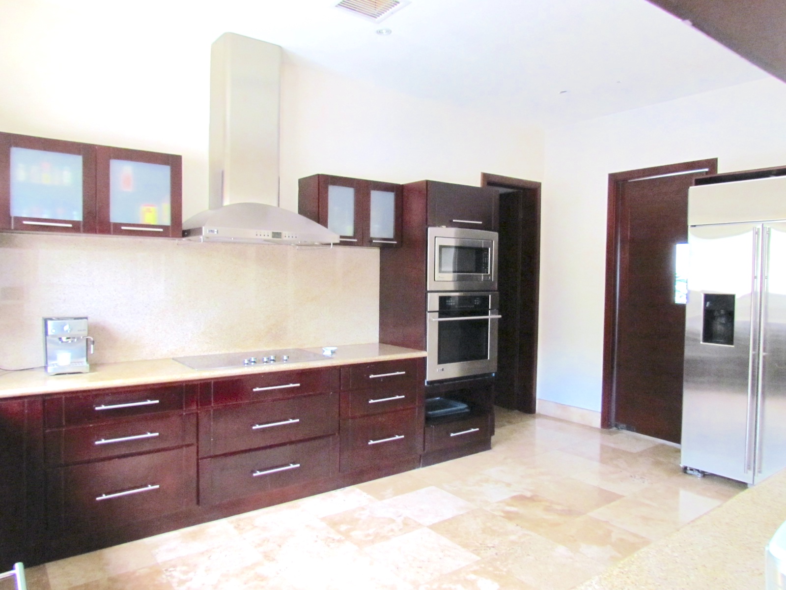 5 bed Single Family Homes For Sale in Santa Ana, San Jose - thumb 5