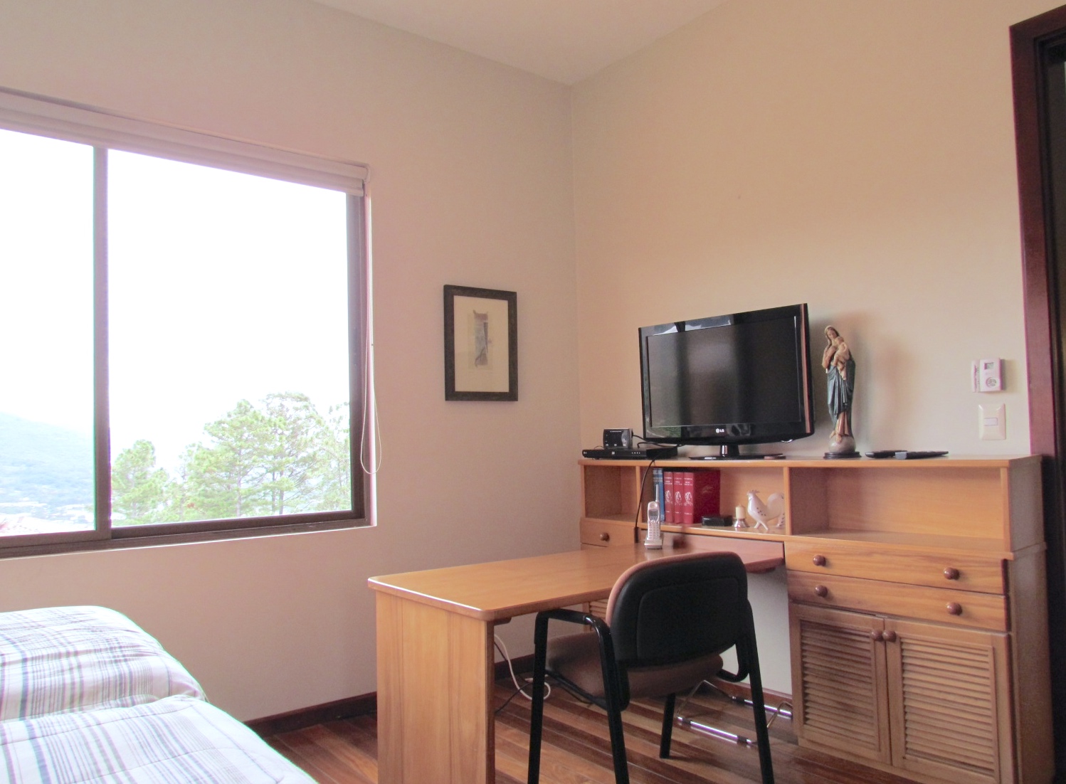 5 bed Single Family Homes For Sale in Santa Ana, San Jose - thumb 19