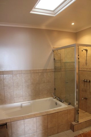 4 bed Condo For Sale in Brasil De Mora, San Jose - thumb 21