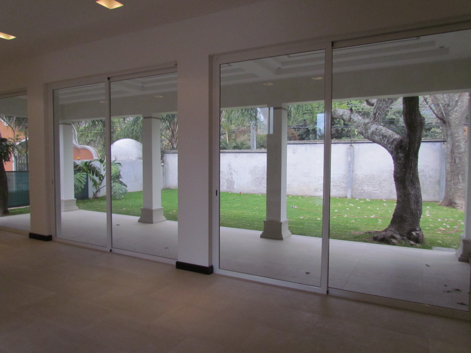 4 bed Single Family Homes For Sale in Santa Ana, San Jose - thumb 4