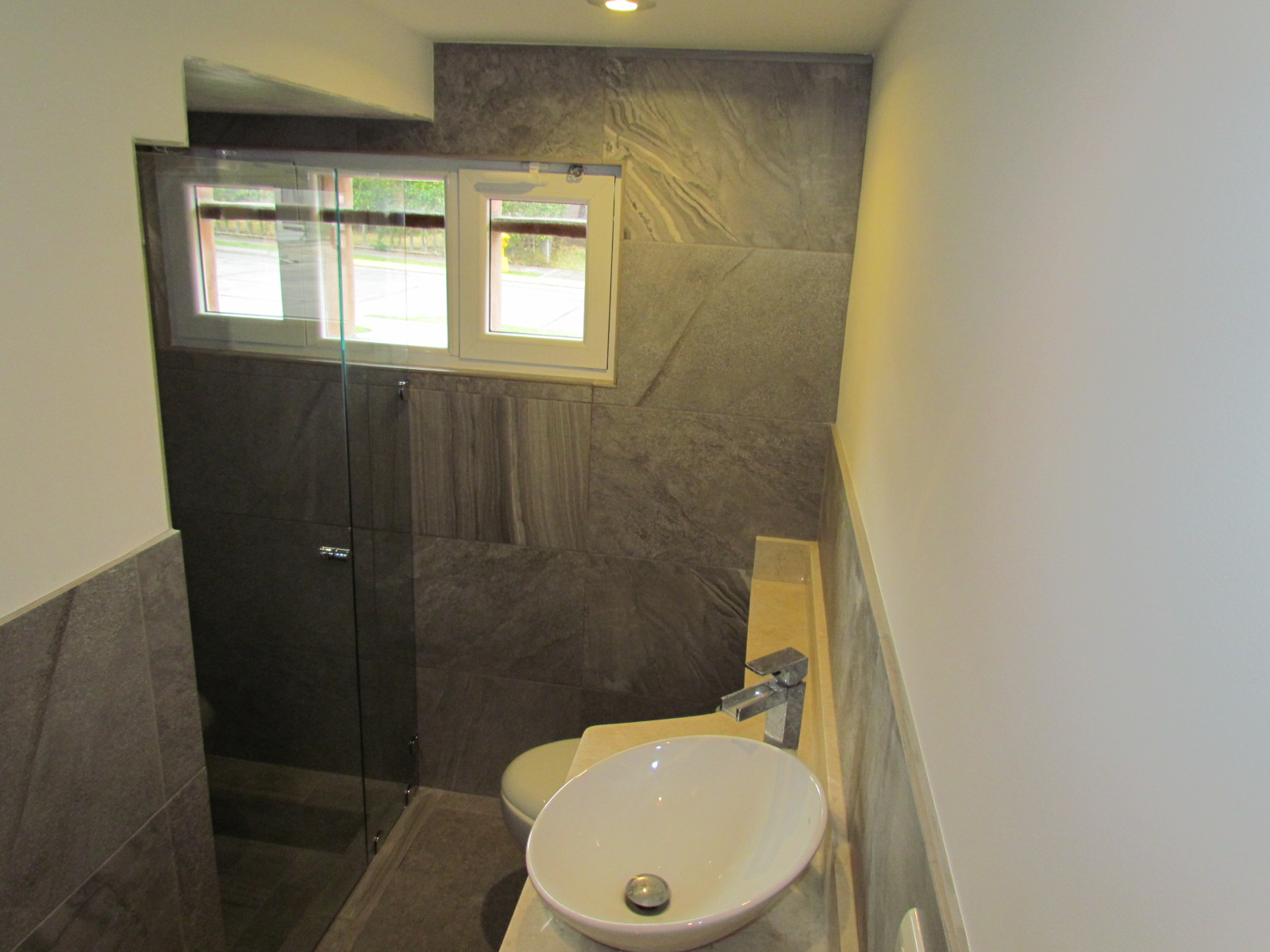 4 bed Single Family Homes For Sale in Santa Ana, San Jose - thumb 8