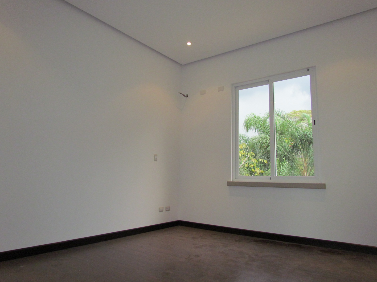 4 bed Single Family Homes For Sale in Santa Ana, San Jose - thumb 13