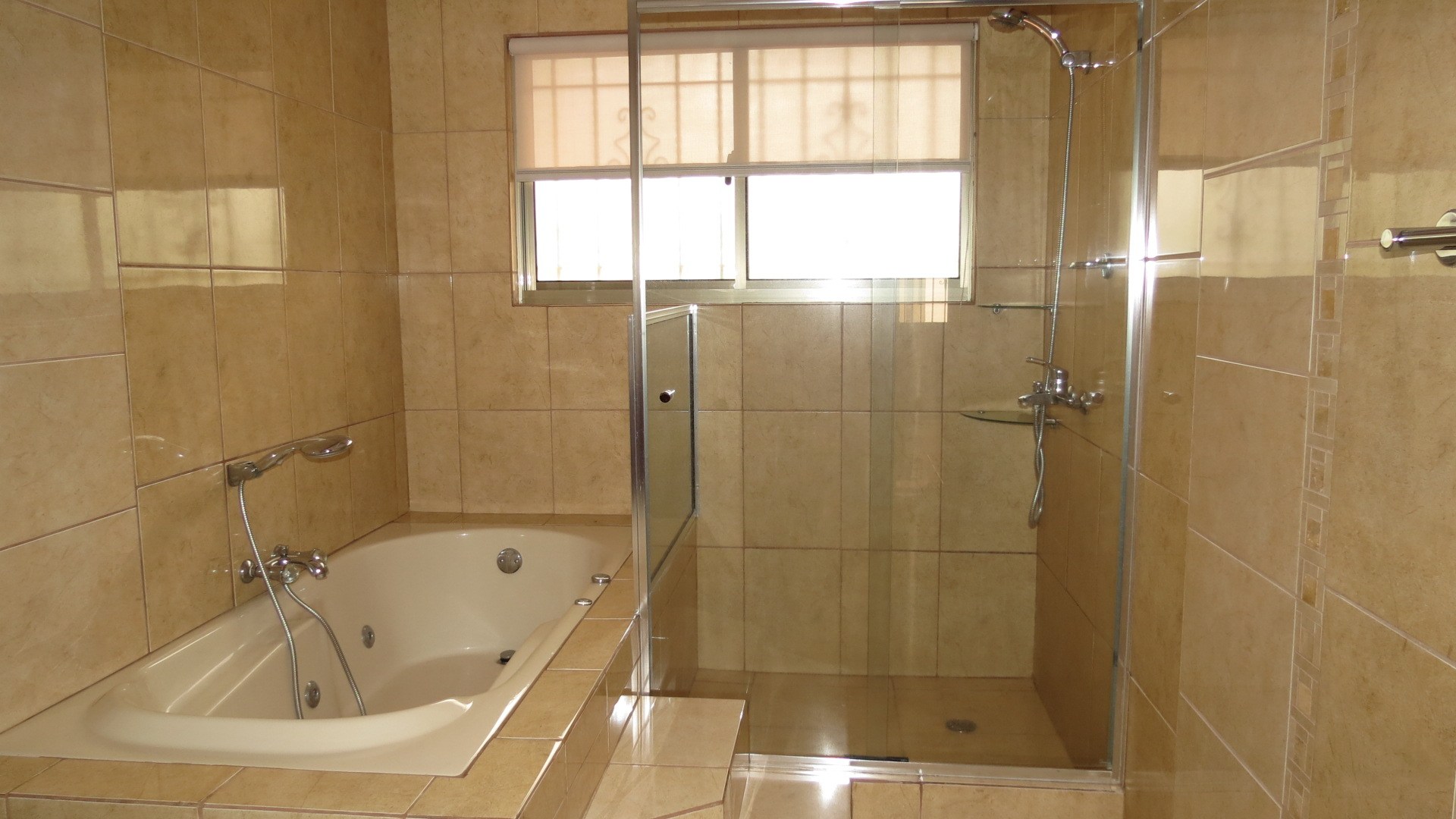 3 bed Single Family Homes For Sale in Escazu, San Jose - thumb 17