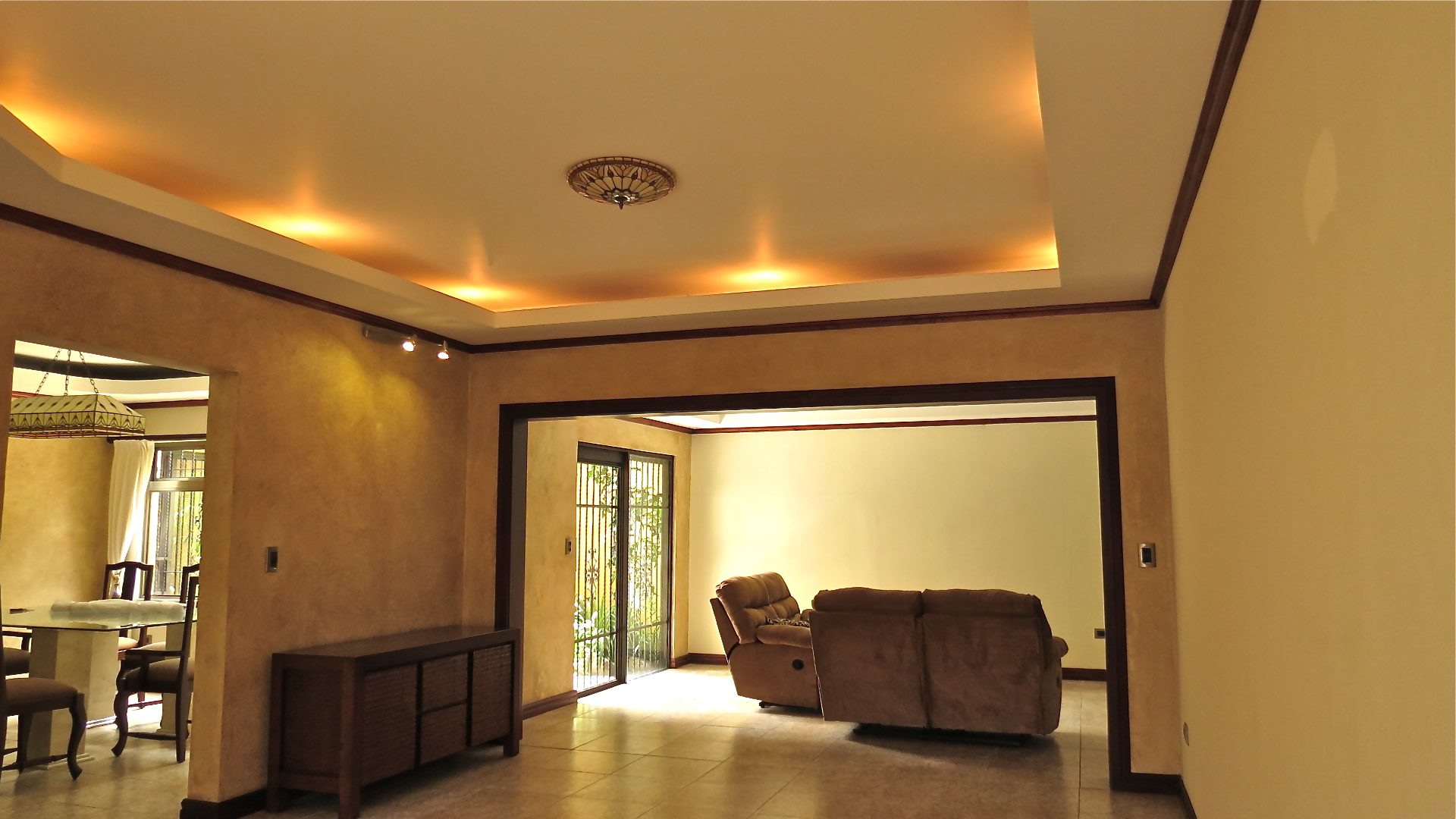 3 bed Single Family Homes For Sale in Escazu, San Jose - thumb 2