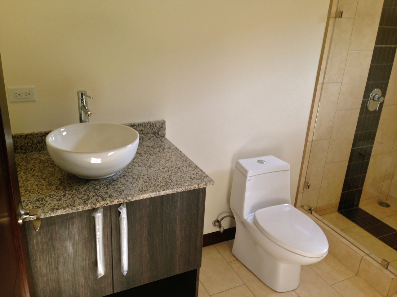 2 bed Apartment For Sale in Ciudad Colon, San Jose - thumb 6