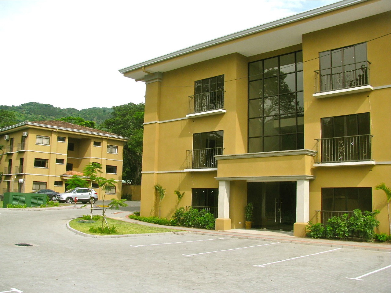 2 bed Apartment For Sale in Ciudad Colon, San Jose - thumb 2