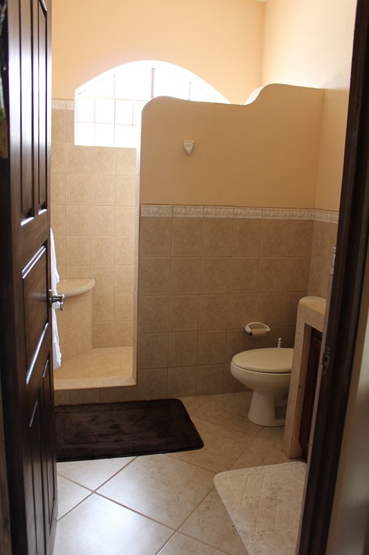 4 bed Single Family Homes For Sale in Esterillos, Puntarenas - thumb 17