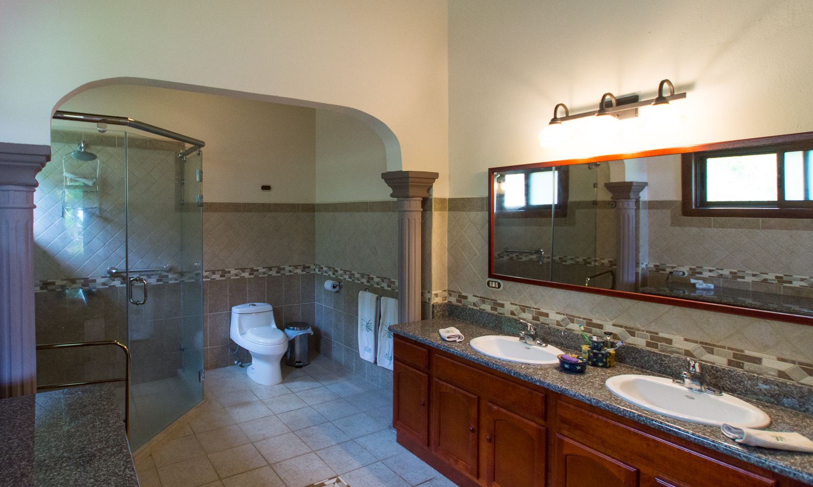 3 bed Single Family Homes For Sale in Ojochal, Puntarenas - thumb 17