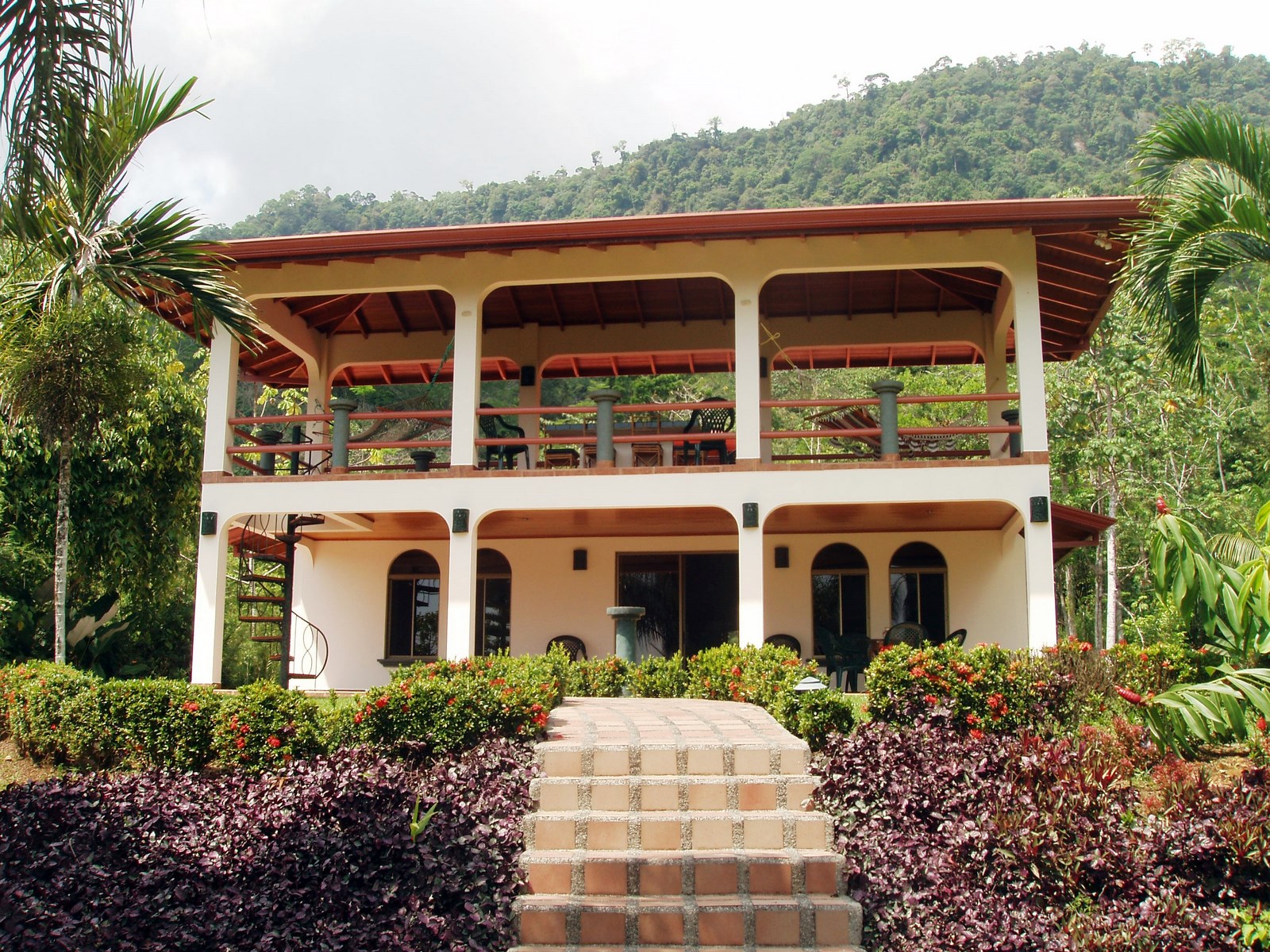 4 bed Single Family Homes For Sale in Uvita, Puntarenas - thumb 6