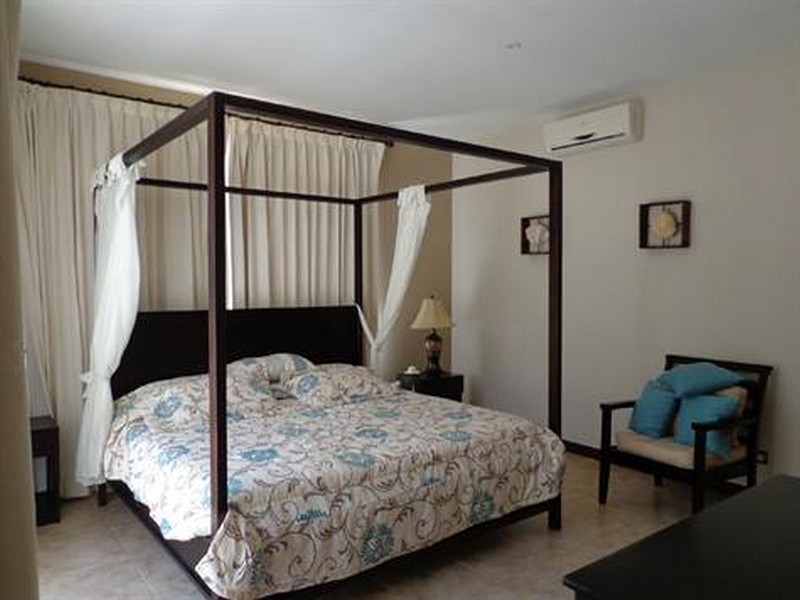 3 bed Single Family Homes For Sale in Esterillos, Puntarenas - thumb 12
