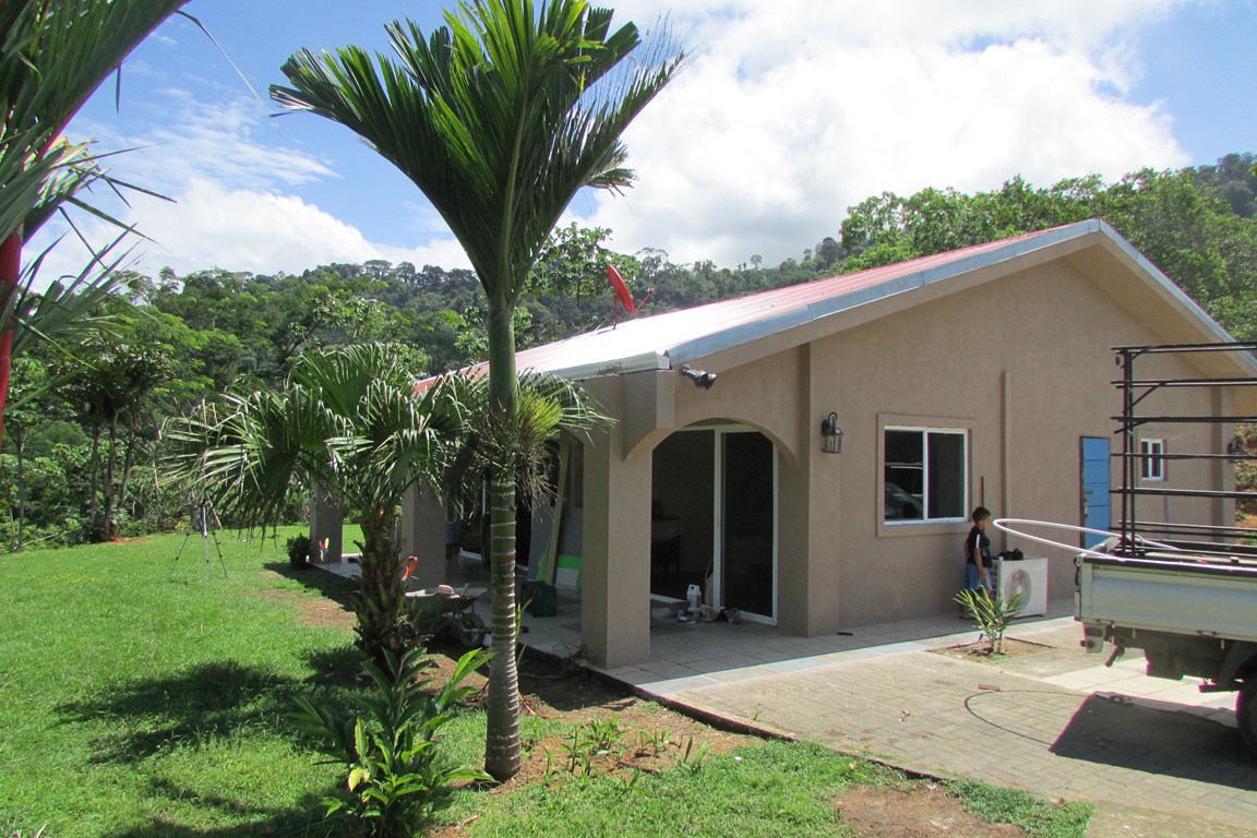 1 bed Single Family Homes For Sale in Uvita, Puntarenas - thumb 1