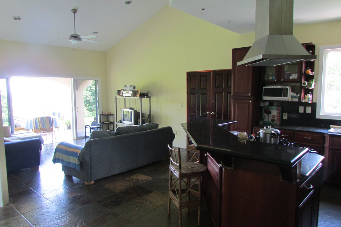 1 bed Single Family Homes For Sale in Uvita, Puntarenas - thumb 14