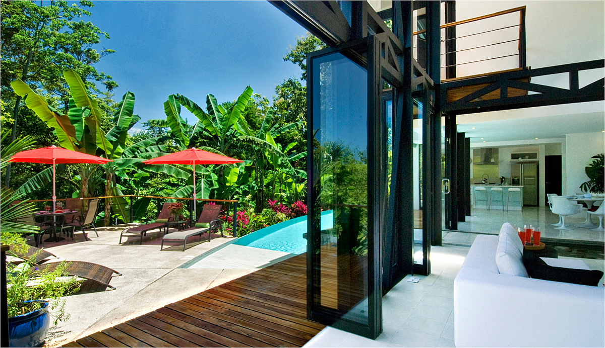 4 bed Single Family Homes For Sale in Manuel Antonio, Puntarenas - thumb 4