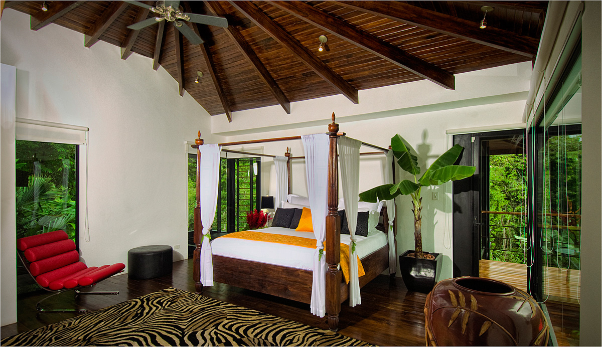 4 bed Single Family Homes For Sale in Manuel Antonio, Puntarenas - thumb 6
