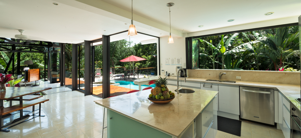 4 bed Single Family Homes For Sale in Manuel Antonio, Puntarenas - thumb 20