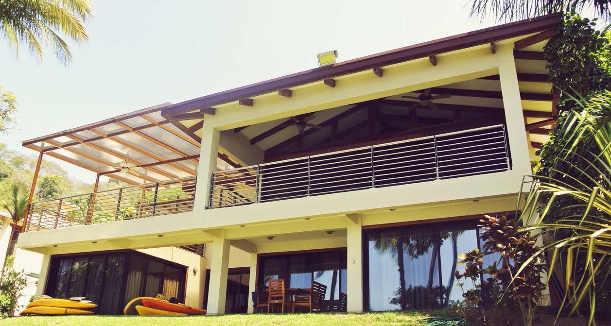 4 bed Single Family Homes For Sale in Herradura, Puntarenas - thumb 1
