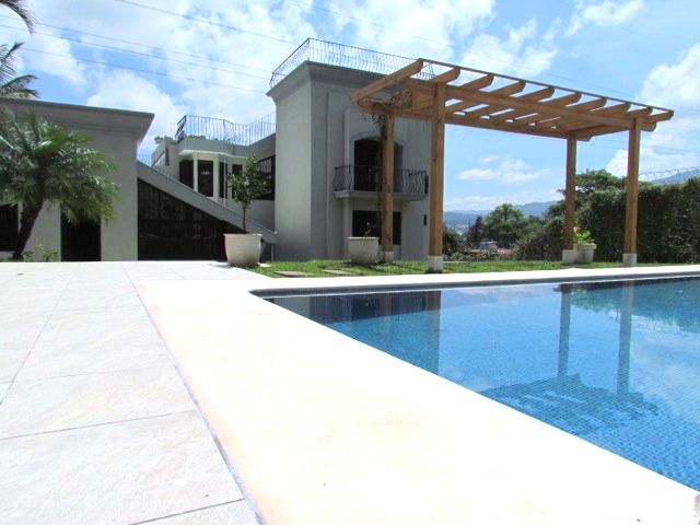 4 bed Single Family Homes For Sale in Escazu, San Jose - thumb 25