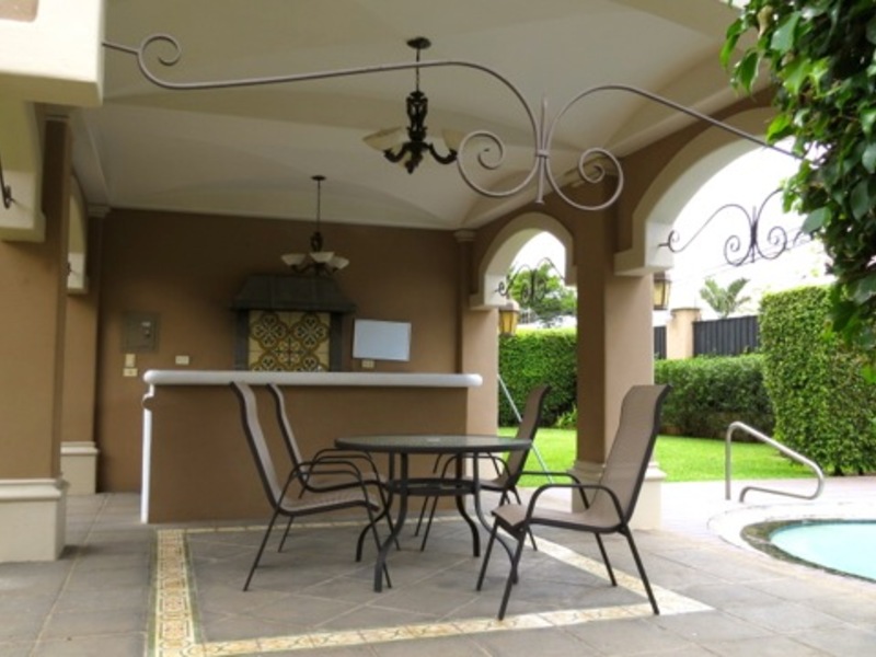 3 bed Single Family Homes For Sale in Santa Ana, San Jose - thumb 22