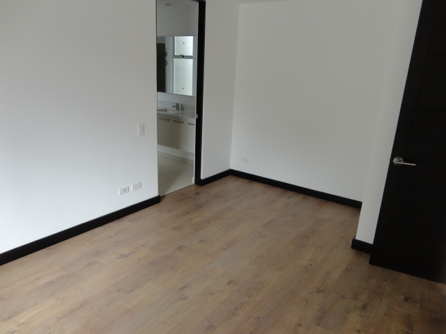 1 bed Apartment For Sale in Escazu, San Jose - thumb 3