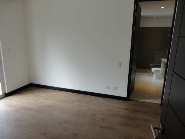 1 bed Apartment For Sale in Escazu, San Jose - thumb 2