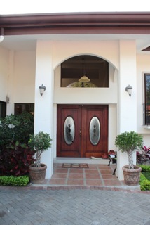 4 bed Single Family Homes For Sale in Escazu, San Jose - thumb 3