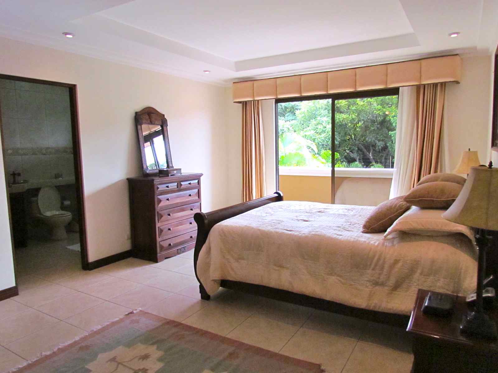 4 bed Single Family Homes For Sale in Santa Ana, San Jose - thumb 17