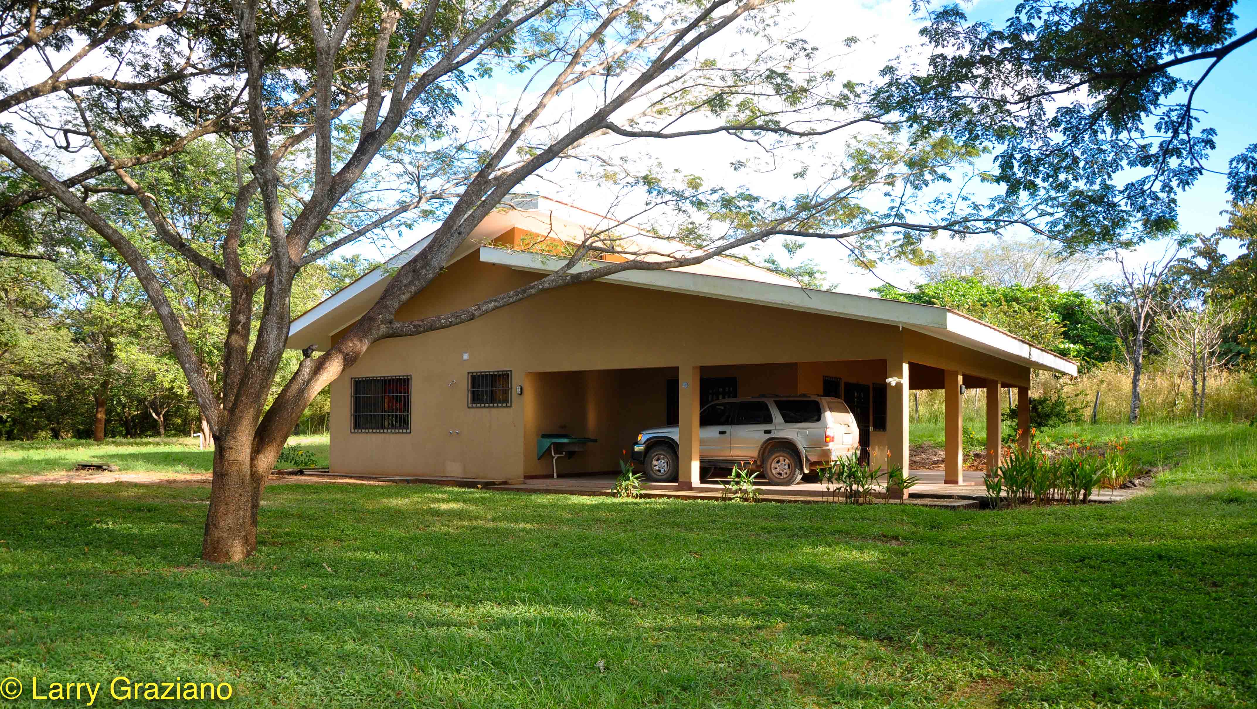 2 bed Single Family Homes For Sale in Playa Negra, Guanacaste - thumb 1