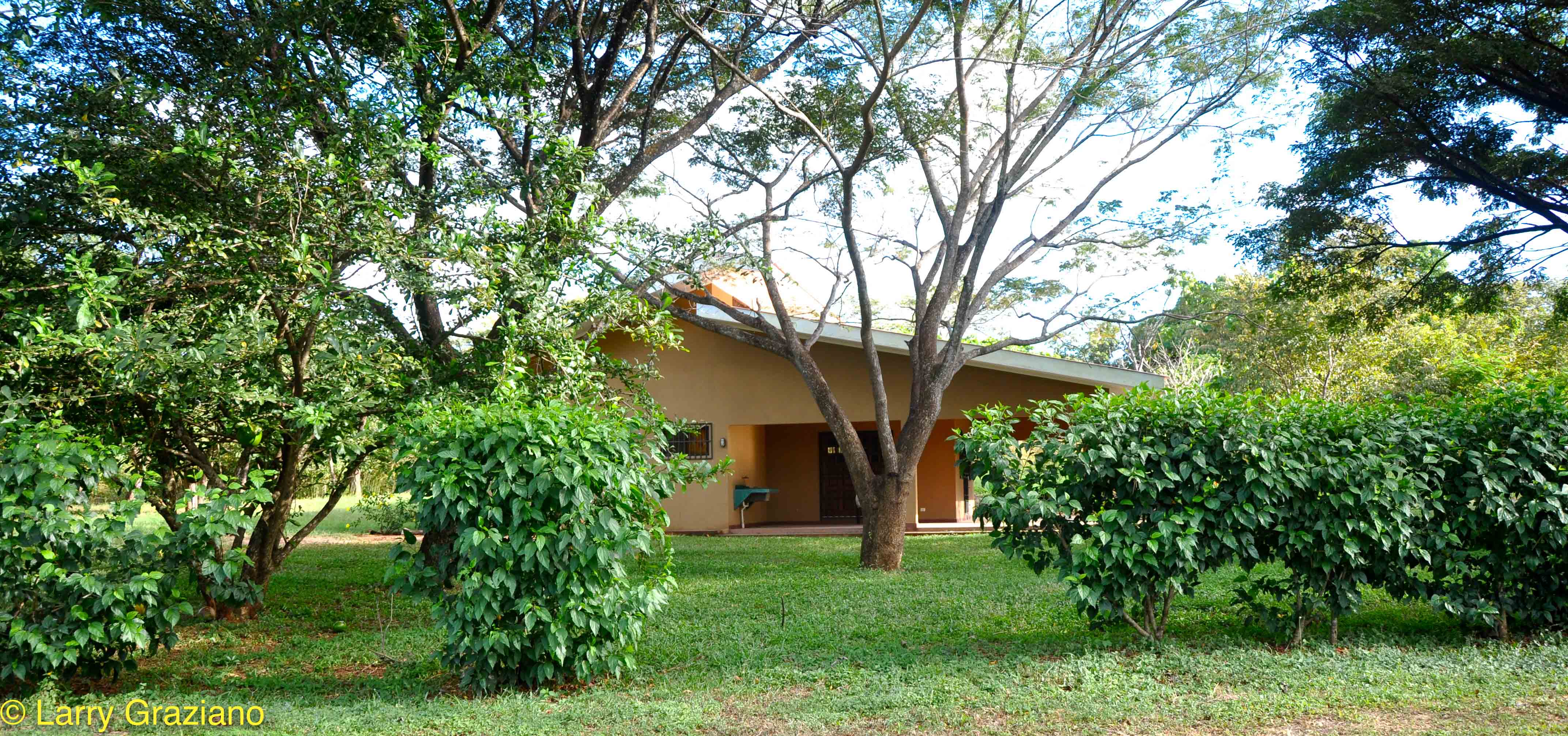 2 bed Single Family Homes For Sale in Playa Negra, Guanacaste - thumb 20